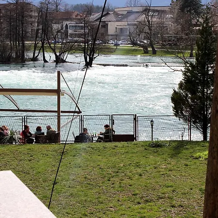 Apartment River *